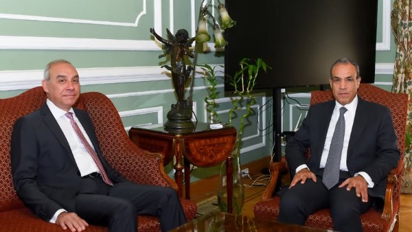 جانب من اجتماع اليوم