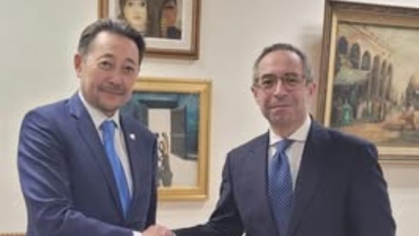 جانب من مؤتمر اليوم 