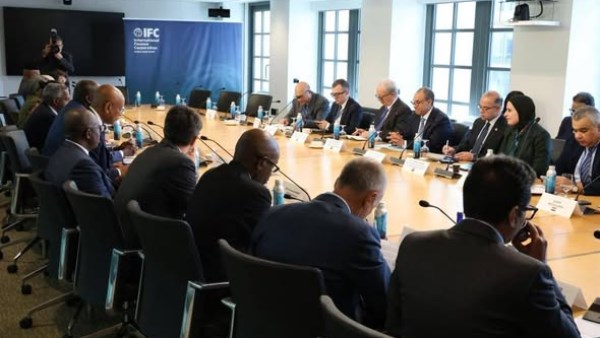 جانب من اجتماع اليوم 