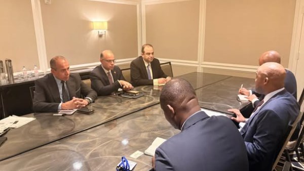 جانب من اجتماع اليوم 