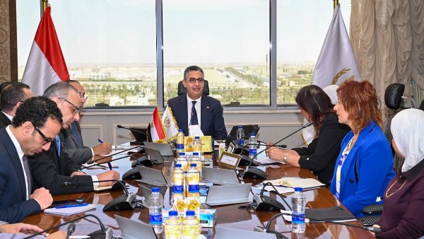 جانب من اجتماع اليوم 