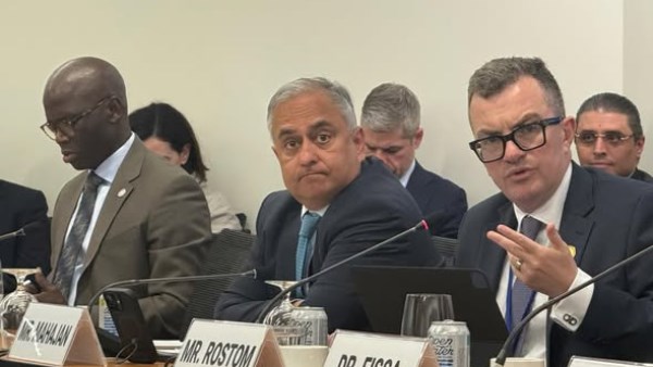 جانب من الاجتماع 