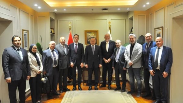 جانب من اجتماع اليوم 