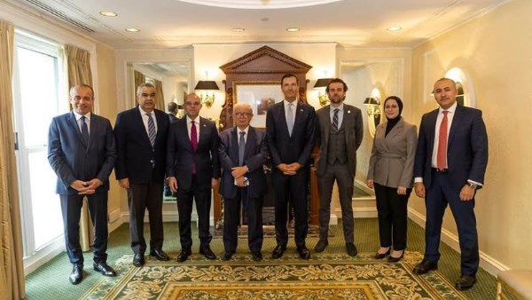 جانب من اجتماع اليوم 