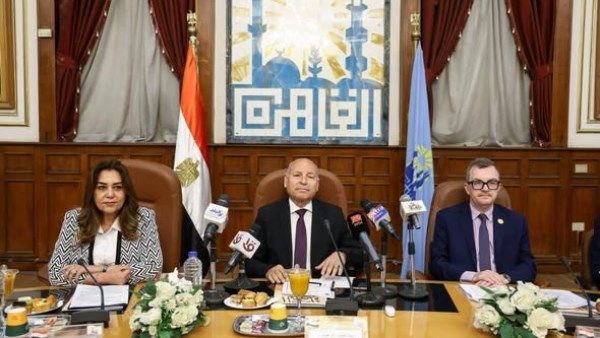 جانب من اجتماع اليوم 