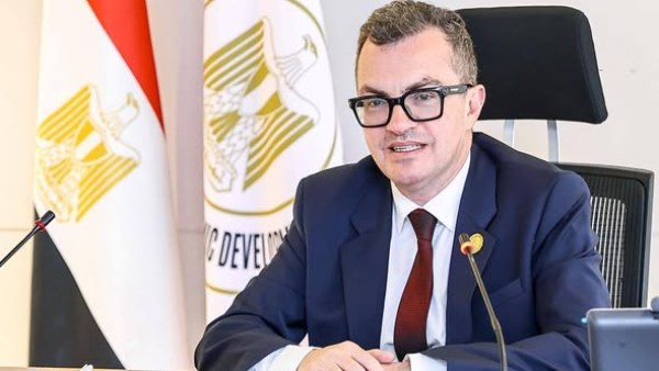 الدكتور أحمد رستم، وزير التخطيط والتنمية الاقتصادية