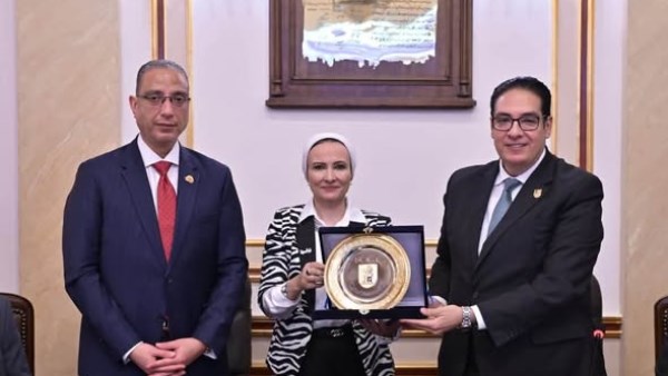 جانب من اجتماع اليوم 