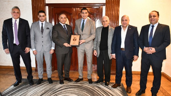 وزير الرياضة يجتمع بمجلس إدارة اتحاد التايكوندو