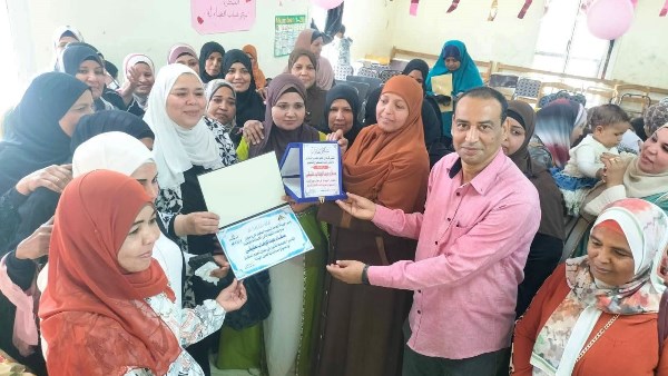 قوافل توعوية لفرع تعليم الكبار بأسوان لتنفيذ رؤية مصر لمجتمع واعٍ بلا أمية