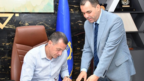 محافظ أسوان يعتمد خطة إمتحانات الفصل الدراسى الثانى لصفوف النقل  