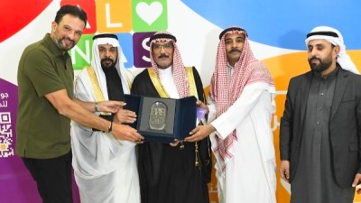 رئيس مجلس القبائل في مستشفى الناس