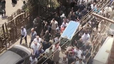 أثناء تشيع الجثمان