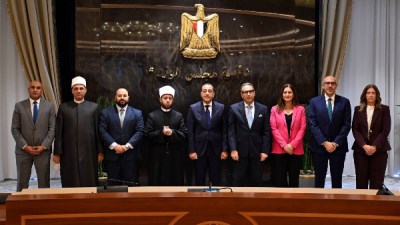 رئيس الوزراء يشهد توقيع بروتوكولي تعاون بين وزارة الأوقاف وبنكي مصر والأهلي المصري