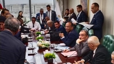 اجتماع وزير الصحة مع النواب 