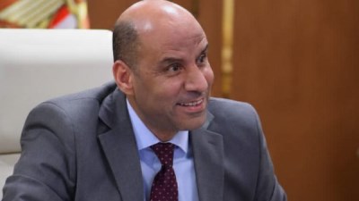 وزير العمل