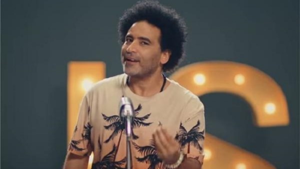 مصطفي شوقي