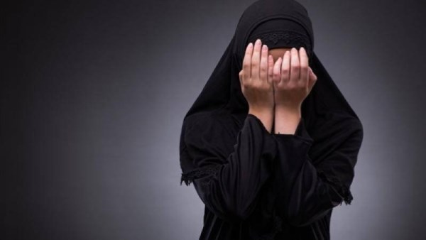 سيدة - ارشيفيه 