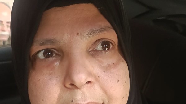والدة المجنى عليها 