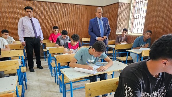 متابعة وكيل وزارة التربية والتعليم لامتحانات النقل 