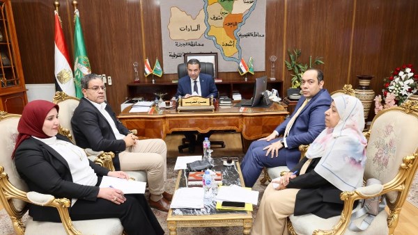 أثناء الاجتماع 
