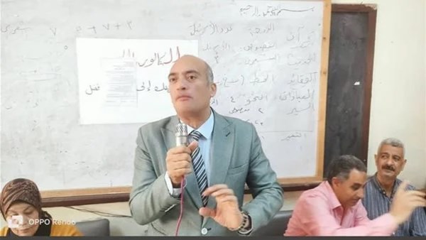 مدير الادارة التعليمية