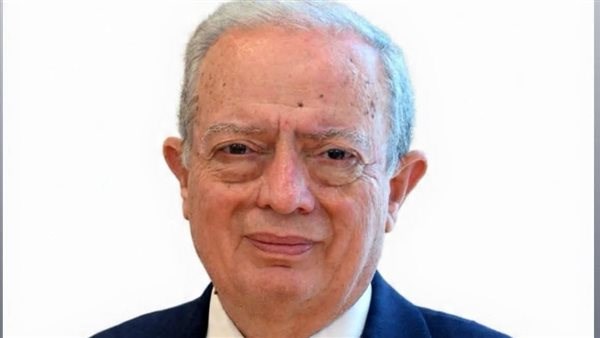  الدكتور حسين عيسى - نائب رئيس الوزراء للشئون الاقتصادية