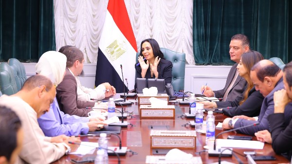 وزيرة التضامن الاجتماعي تلتقي عدداً من أعضاء مجلسي النواب والشيوخ