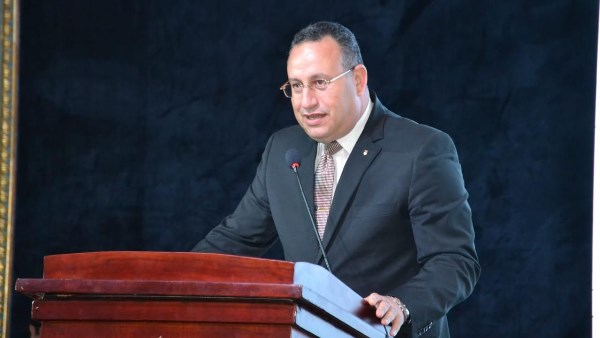  الدكتور عبدالعزيز قنصوة وزير التعليم العالي والبحث العلمي