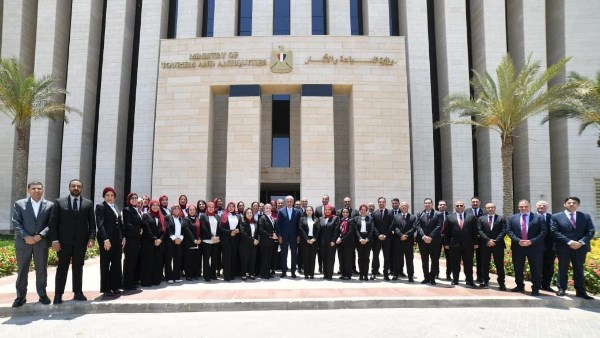 وزير السياحة والآثار يشهد إطلاق النسخة الأولى من البرنامج المتقدم في القيادة التنفيذية (AELP)
