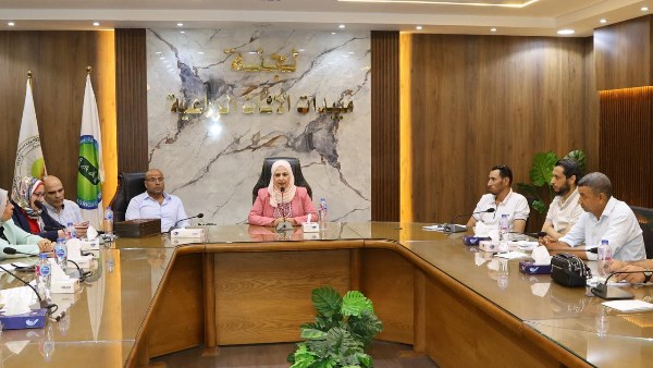  لجنة مبيدات الآفات الزراعية 