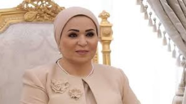 انتصار السيسي تهنئ عمال مصر بعيد العمال وتؤكد تقديرها لدورهم في التنمية 