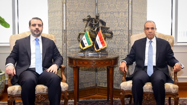 وزير الخارجية يعقد مباحثات موسعة مع نظيره السوري لبحث العلاقات الثنائية ويؤكد على دعم مصر لسيادة سوريا 
