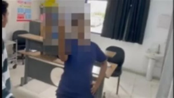 بعد إشارتها الخـ ـادشة لمريضة.. إخلاء سبيل طبيبة مستشفى دهب في البحر الأحمر بكفالة 1000 جنيه