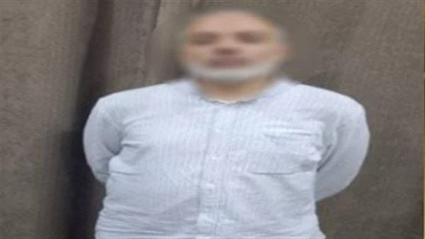 التحفظ على أموال “مستريح المكملات الغذائية” بعد ضبطه بتهم النصب على أطباء والاستيلاء على ملايين الجنيهات