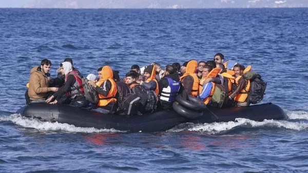 العثور على 12 جثة لمهاجرين غير شرعيين على شاطئ سيدي براني بمطروح