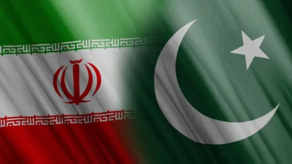 إيران تسلم مقترحًا من 14 بندًا عبر باكستان وتؤكد استعدادها للرد على أي تصعيد أمريكي