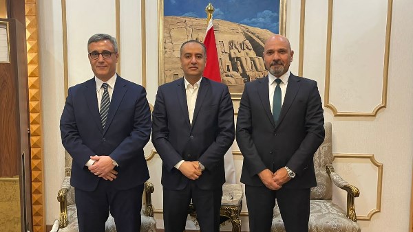 الاستقبال 
