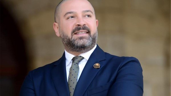 أحمد دياب 