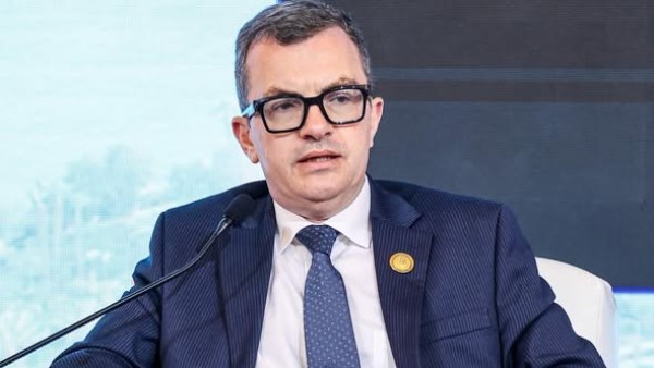 وزير التخطيط والتنمية الاقتصادية