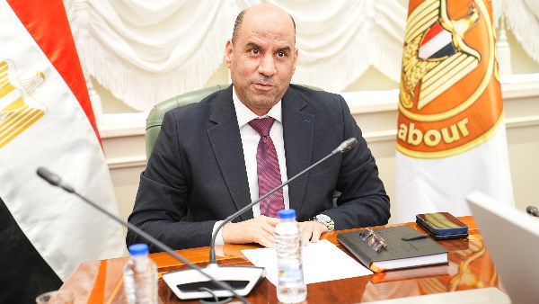 وزير العمل