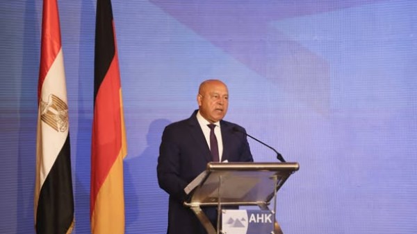  الفريق مهندس كامل الوزير 