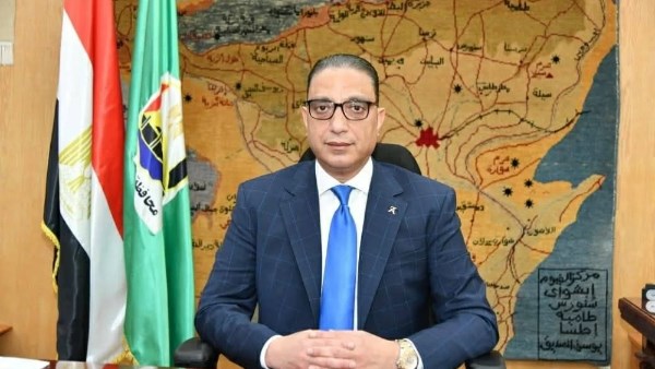  الدكتور أحمد الأنصاري محافظ الجيزة