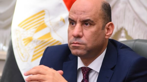وزير العمل