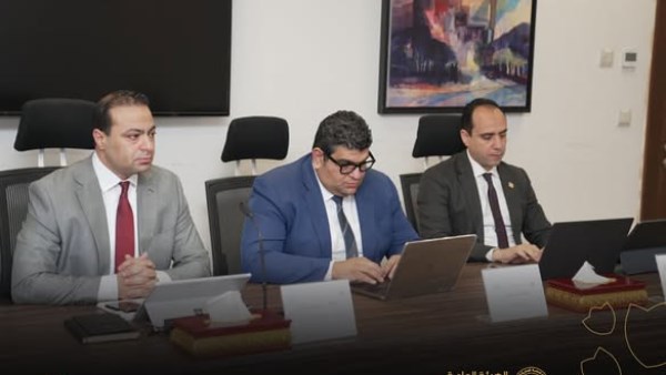 جانب من اجتماع اليوم 