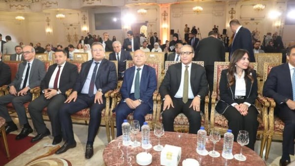 جانب من اجتماع اليوم 