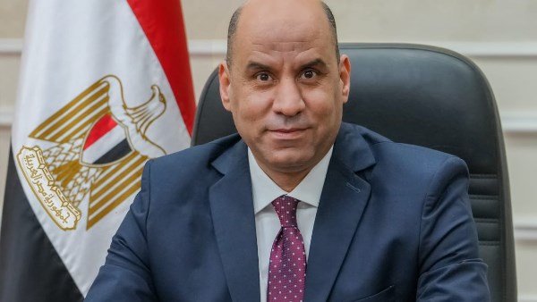 وزير العمل