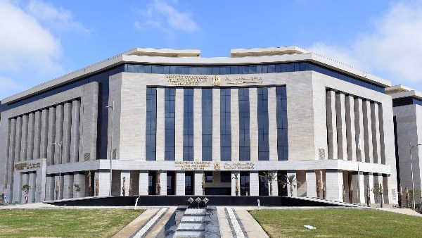 وزارة الإسكان والمرافق والمجتمعات العمرانية 