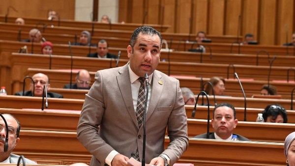  النائب أحمد علي