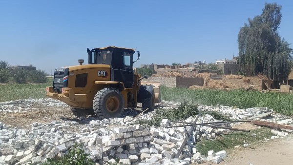 حملة ازالات بقنا 