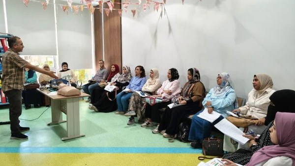 العاملون بهيئة الرعاية الصحية بالأقصر